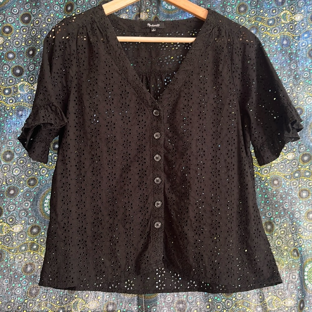 Madewell eyelet top size small worn once